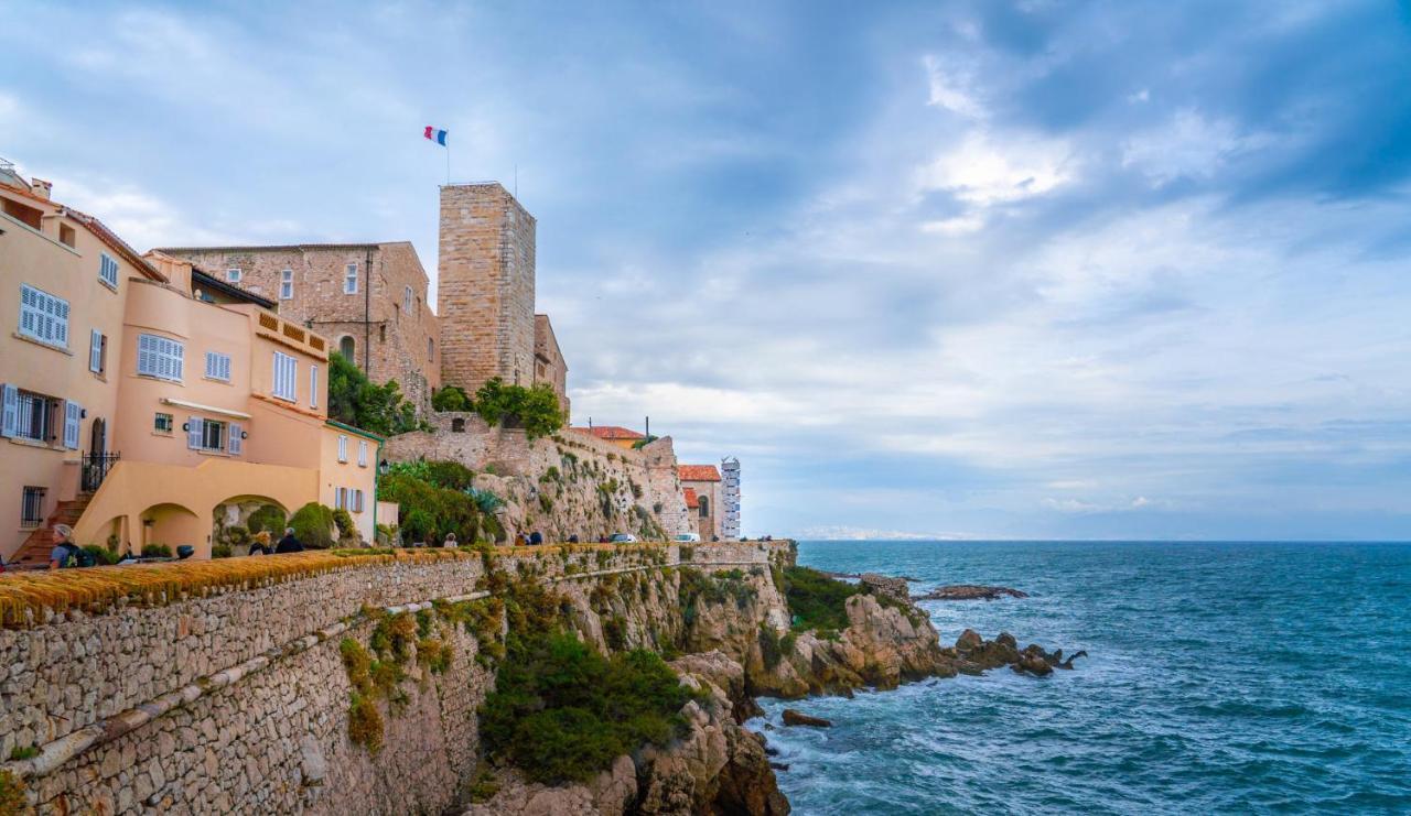 Nice Renting - Massena - Loft - Heart Of Vieil Antibes - The Market With Sea View Exteriör bild